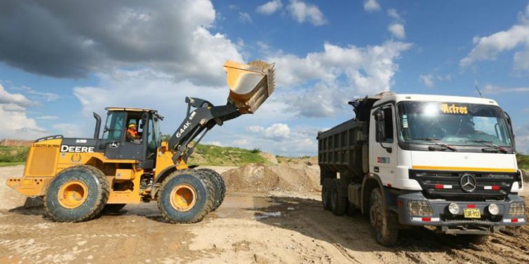excavadora