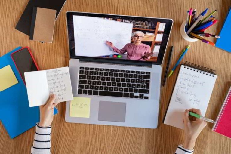 MEVyT: La institución online más funcional de México