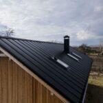 hermoso-techo-de-angulo-alto-en-casa-de-madera (1)